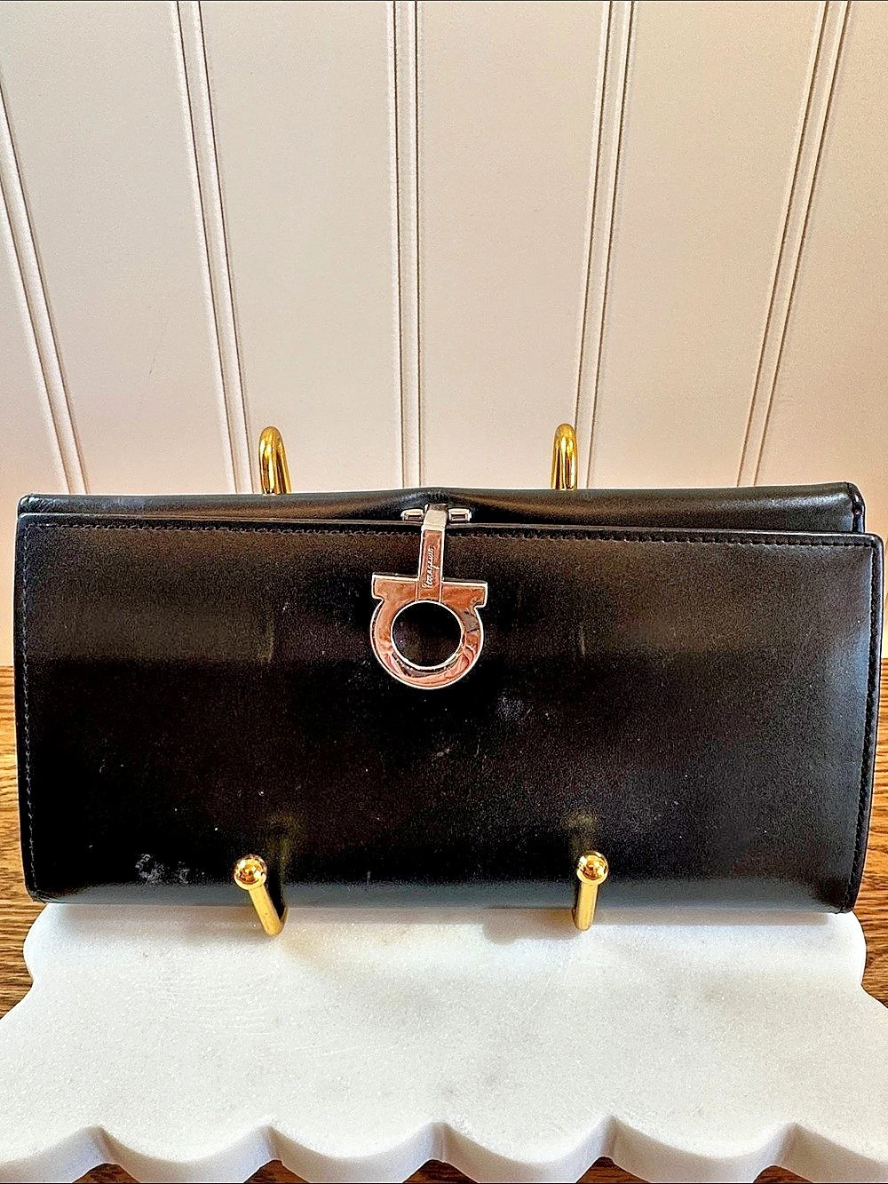 Salvatore Ferragamo Gancini Leather Continental Long Wallet Black